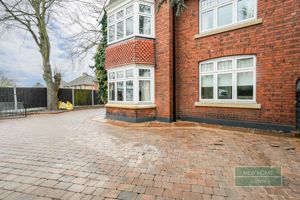 Photo 52- click for photo gallery